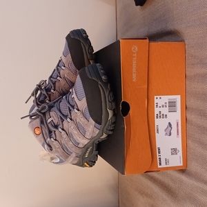 Merrell Women's MOAB 2 VENT SHOES Size 10.5 in smoke color